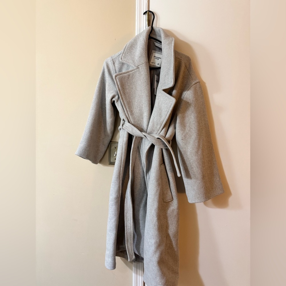 Abercrombie Coat - Picture 6 of 8